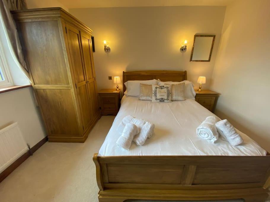 Eco-Friendly Dorset Cottage With Spa Set In Heart Of Countryside Sydling St Nicholas Eksteriør billede